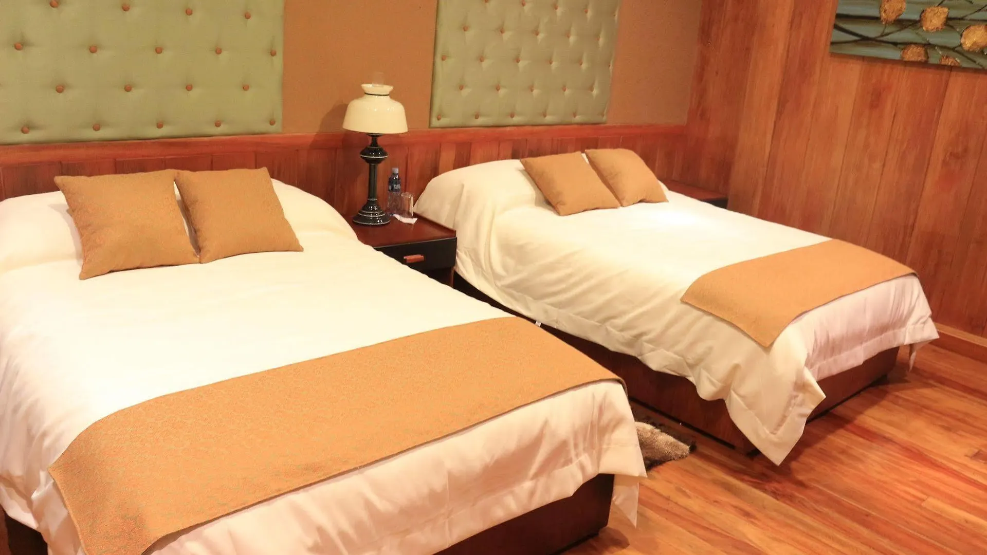 Pepe'S House Cuenca I Hotel & Boutique Hostel